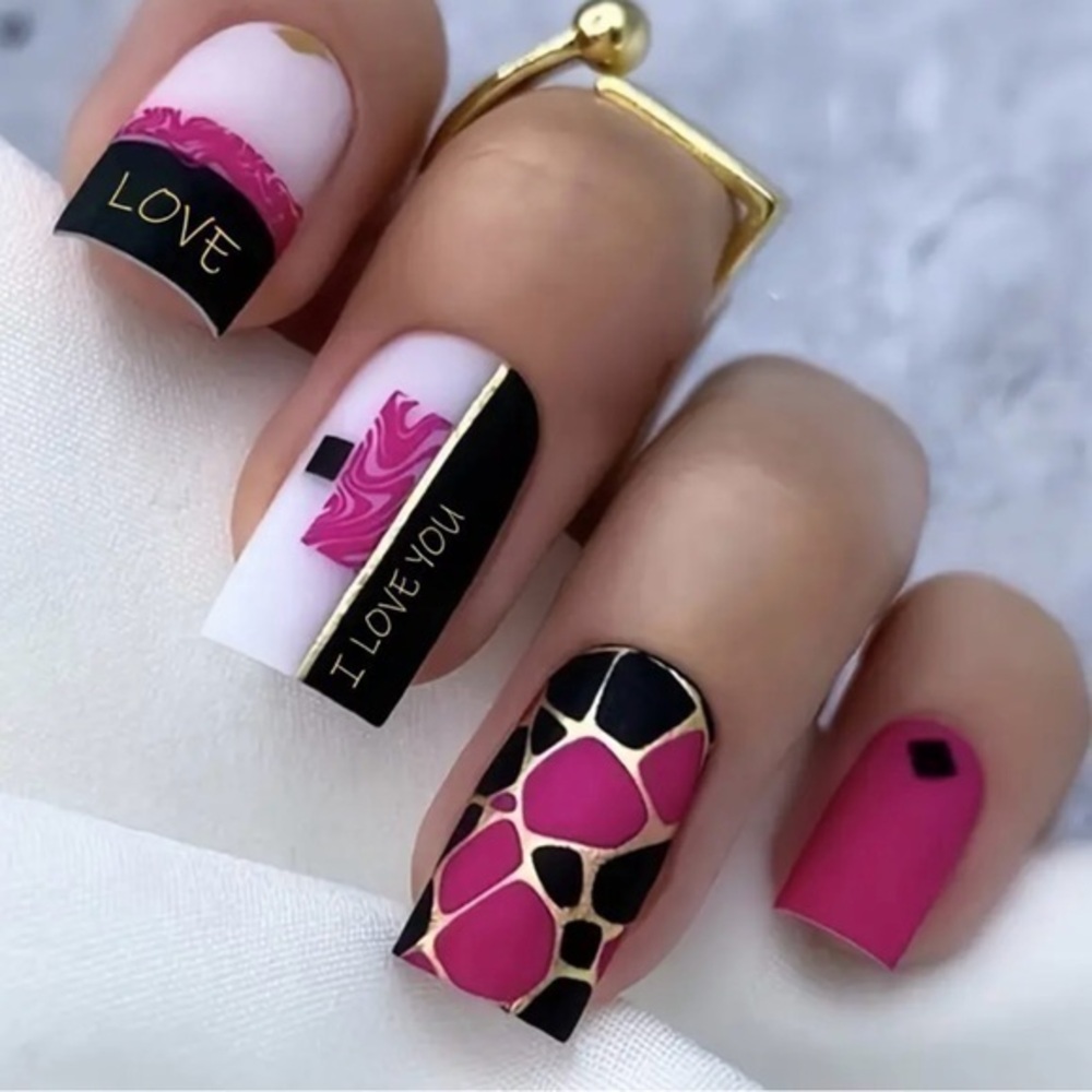 Pink & Black I Love You Fake Press On Nails NWT